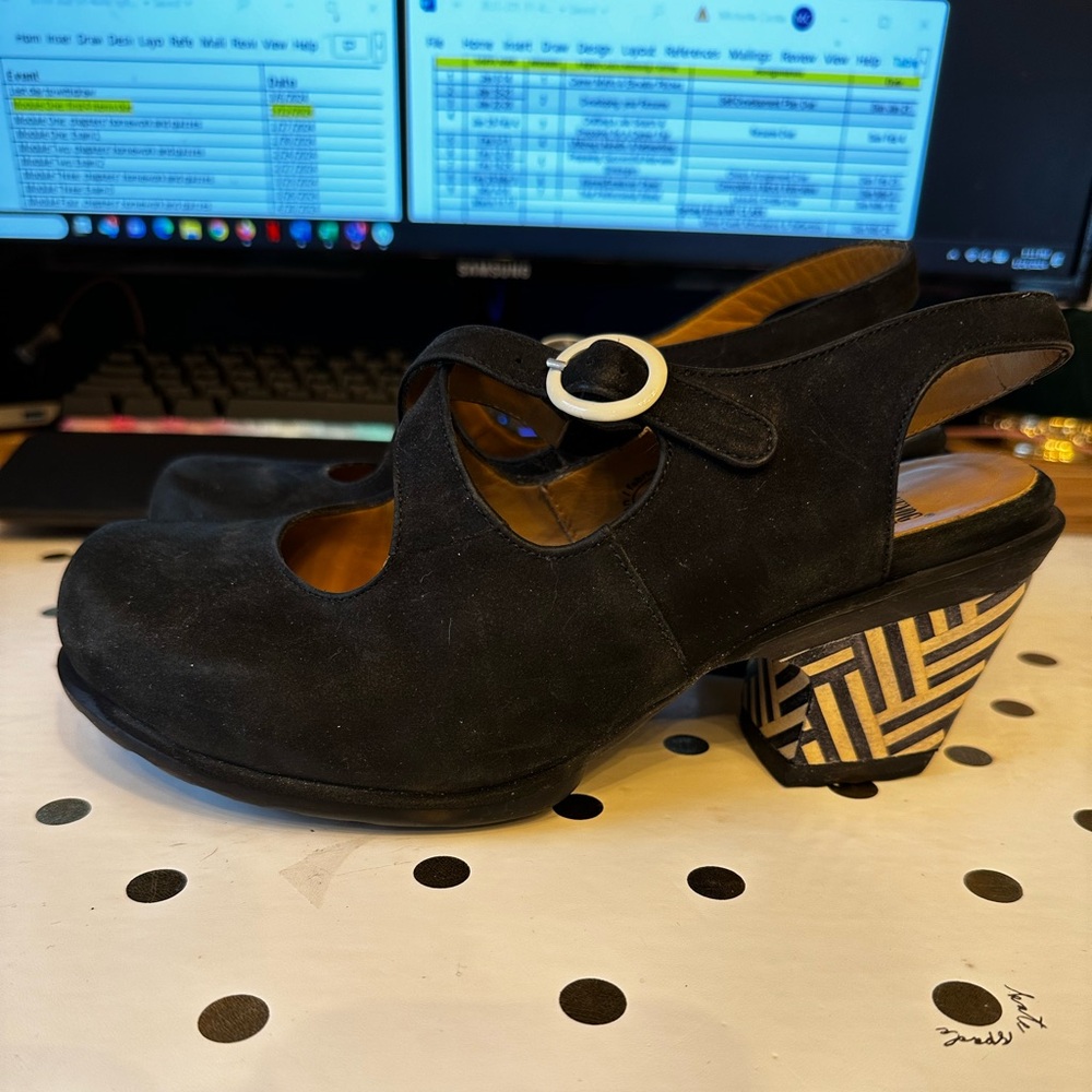 Fluevog Virtue 9
